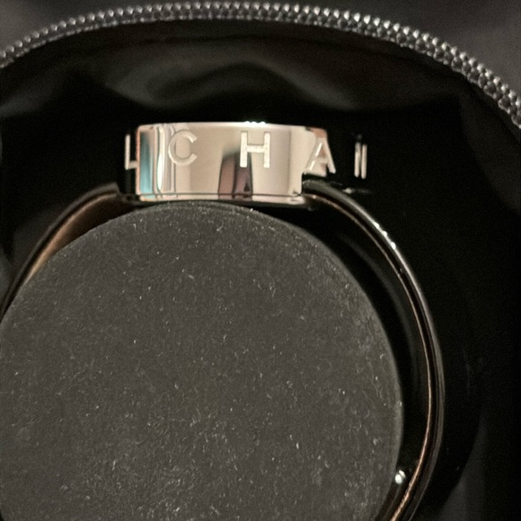 Chanel Watch - Picture 2 of 8